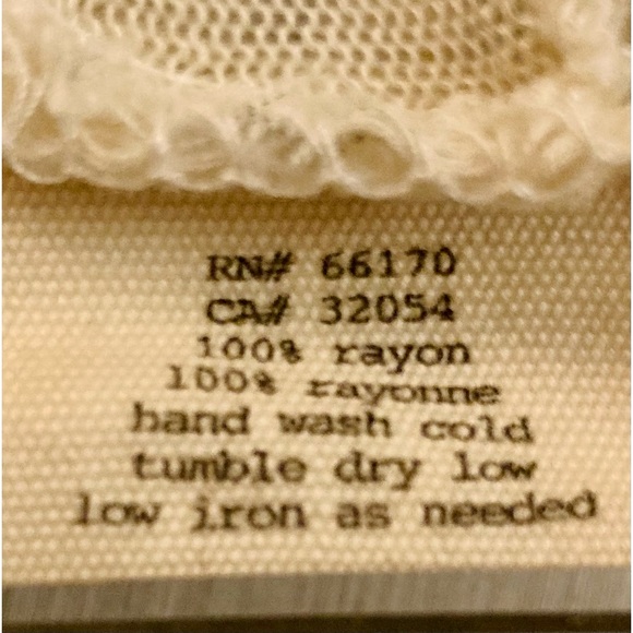 Urban Outfitters: Pins and Needles “Crochet Back Inset Cardigan” - Picture 11 of 11